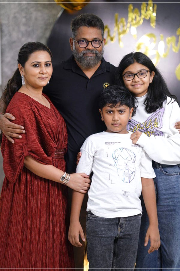 Director Sukumar Wife Tabitha Birthday Celebrations Photo Gallery - Sakshi14