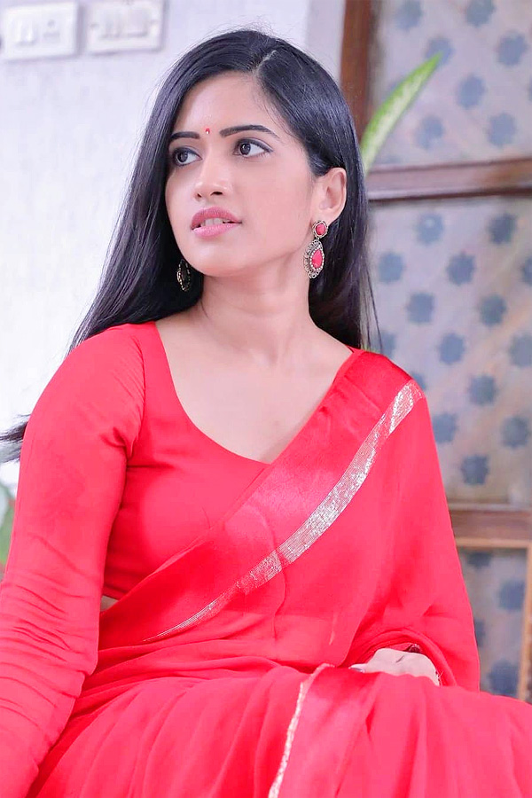 Anchor Sravanthi Chokkarapu Most Beautiful Cutest Photos - Sakshi21