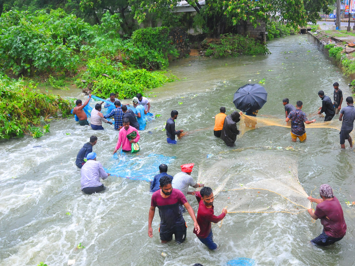 Cyclone Gulab Effect Photos - Sakshi26