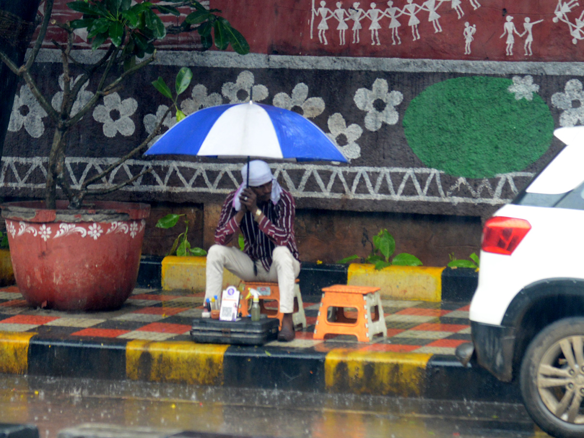 Heavy rains in hyderabad Photo Gallery - Sakshi18