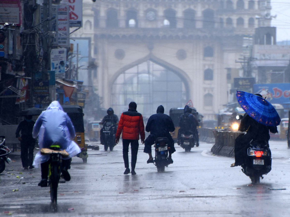 Heavy rains in hyderabad Photo Gallery - Sakshi10