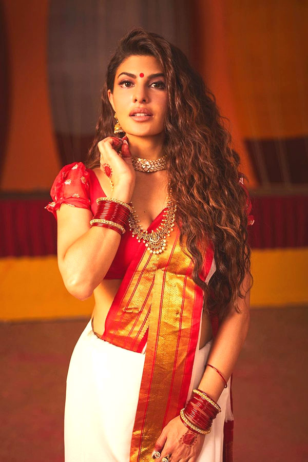 Jacqueline Fernandez Photo Gallery - Sakshi18