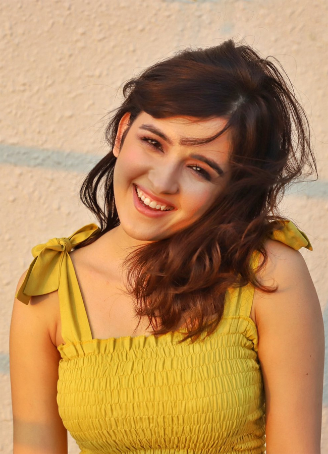 Shirley Setia Photos - Sakshi13