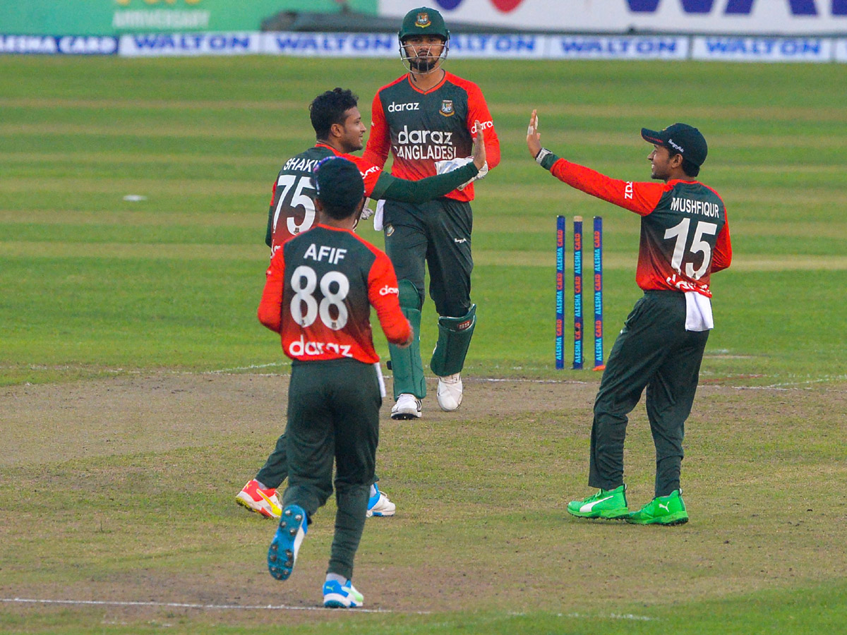 Bangladesh earns 4 run victory over New Zealand in 2nd T20 Photo Gallery - Sakshi17