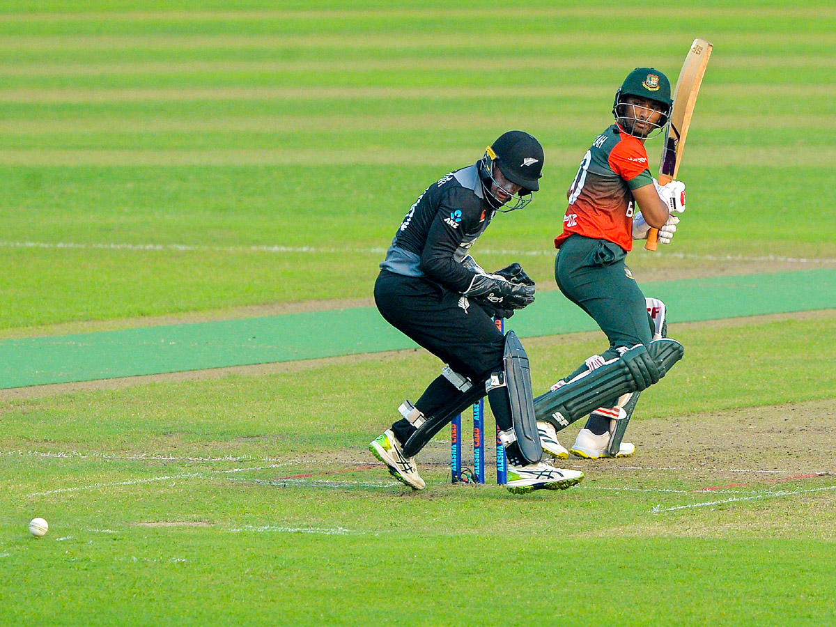 Bangladesh earns 4 run victory over New Zealand in 2nd T20 Photo Gallery - Sakshi19