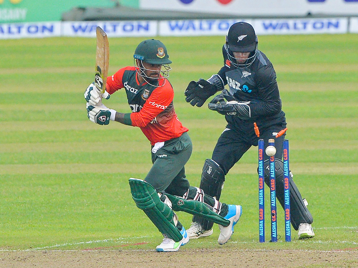 Bangladesh earns 4 run victory over New Zealand in 2nd T20 Photo Gallery - Sakshi21