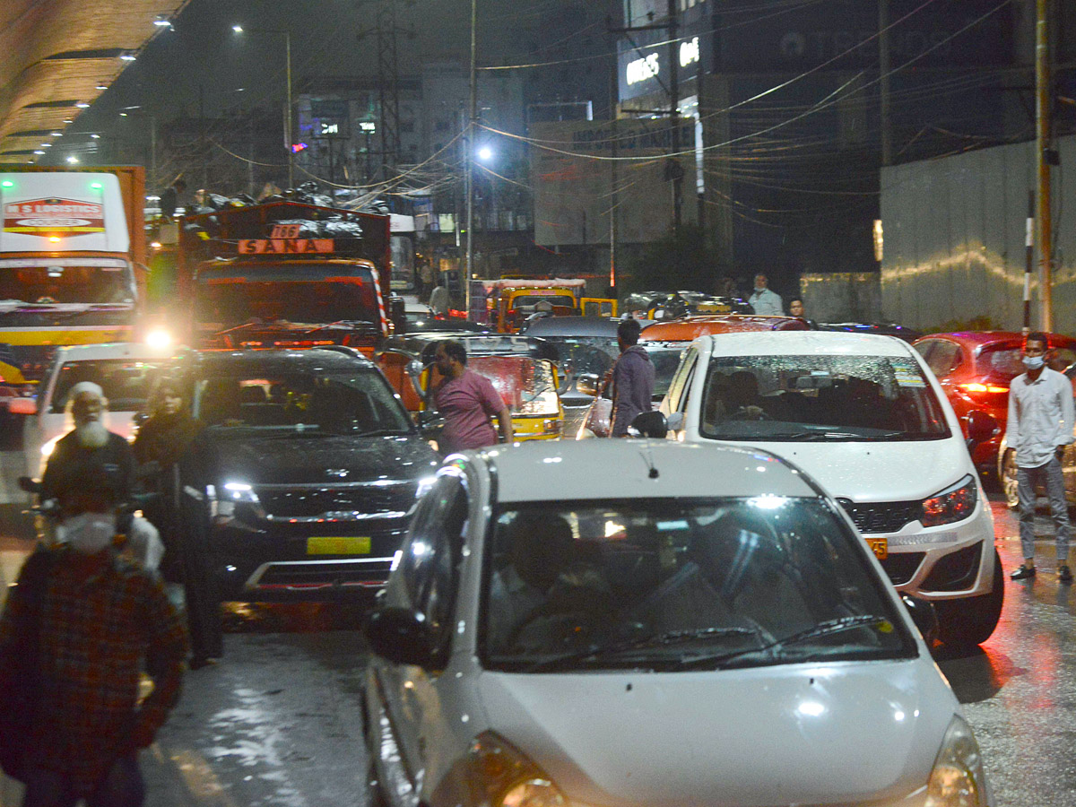 heavy rain in hyderabad - Sakshi26