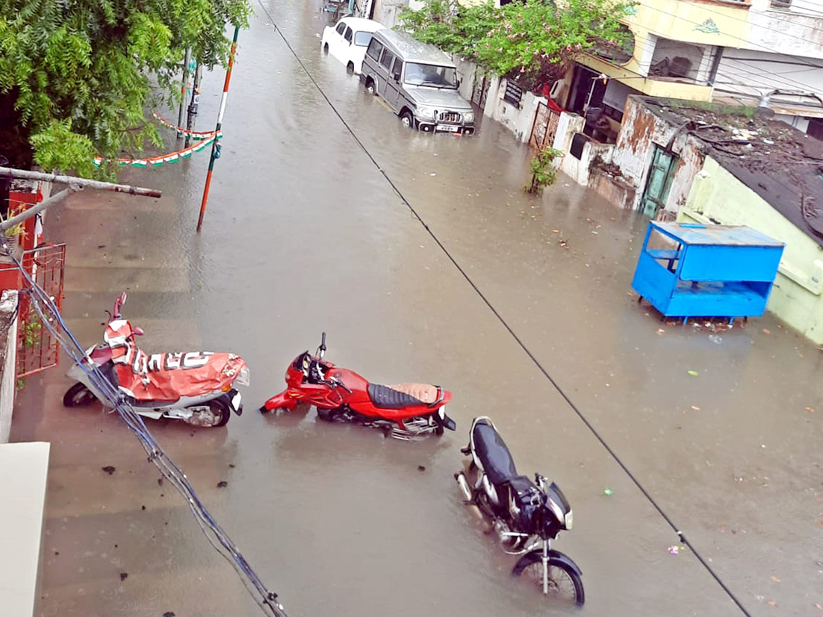 Heavy Rains in Andhra Pradesh Photo Gallery - Sakshi10