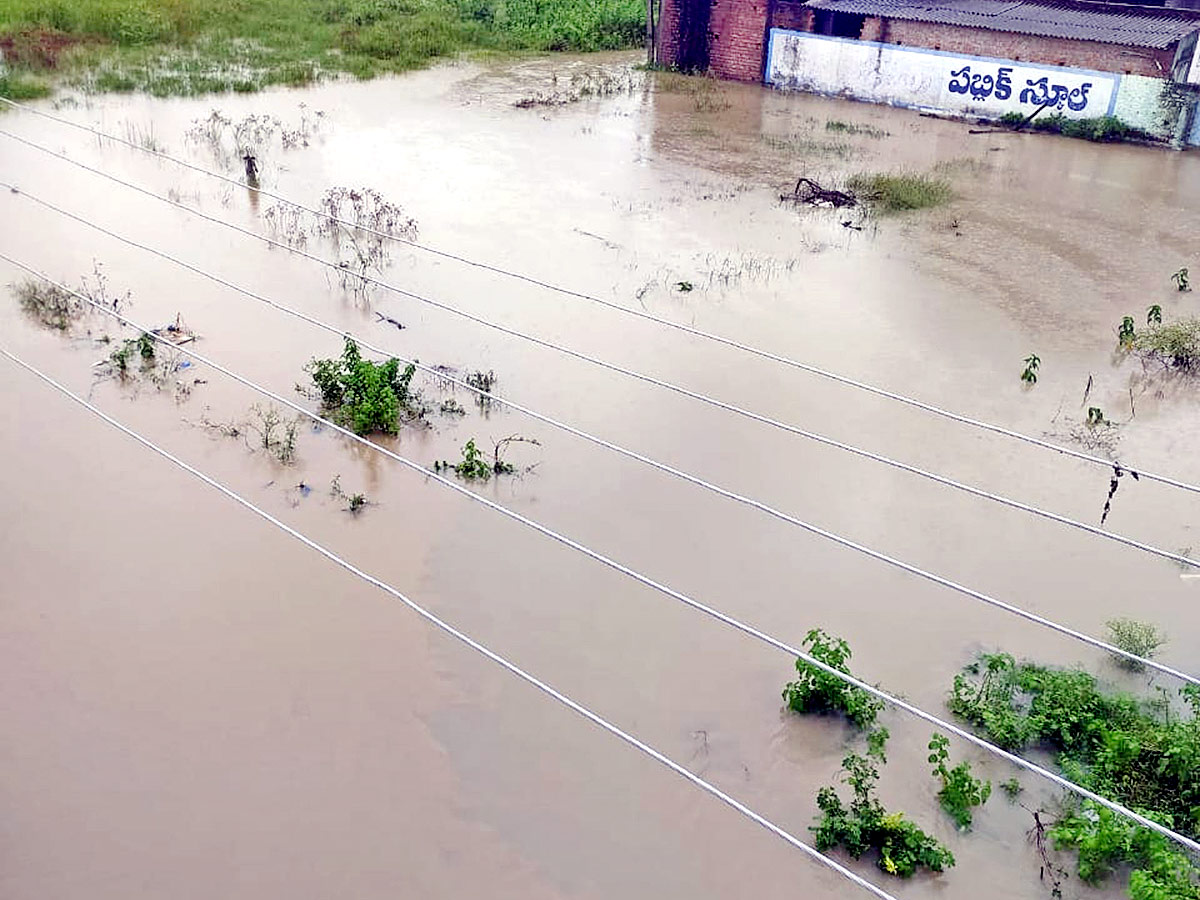 Heavy Rains Telangana Photo Gallery - Sakshi17