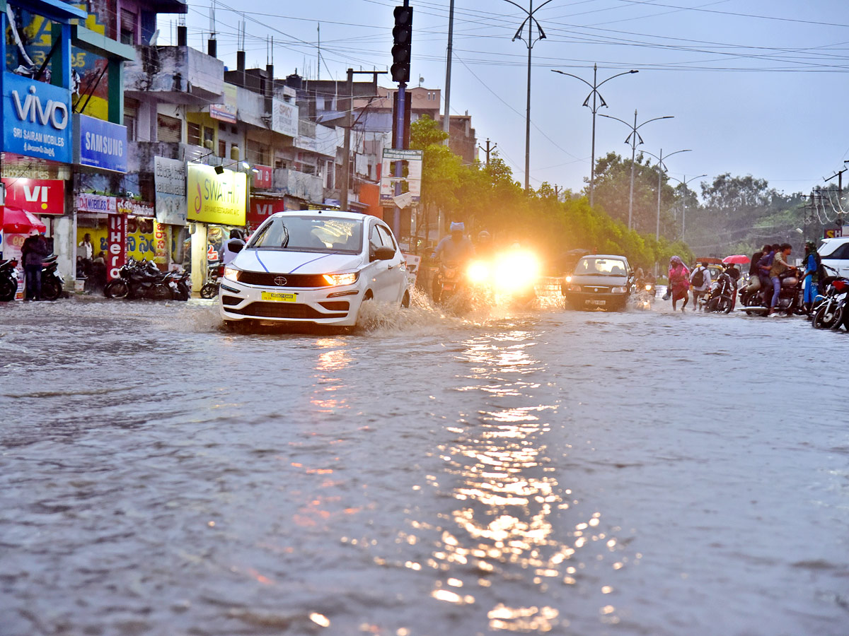 Heavy Rains Telangana Photo Gallery - Sakshi22