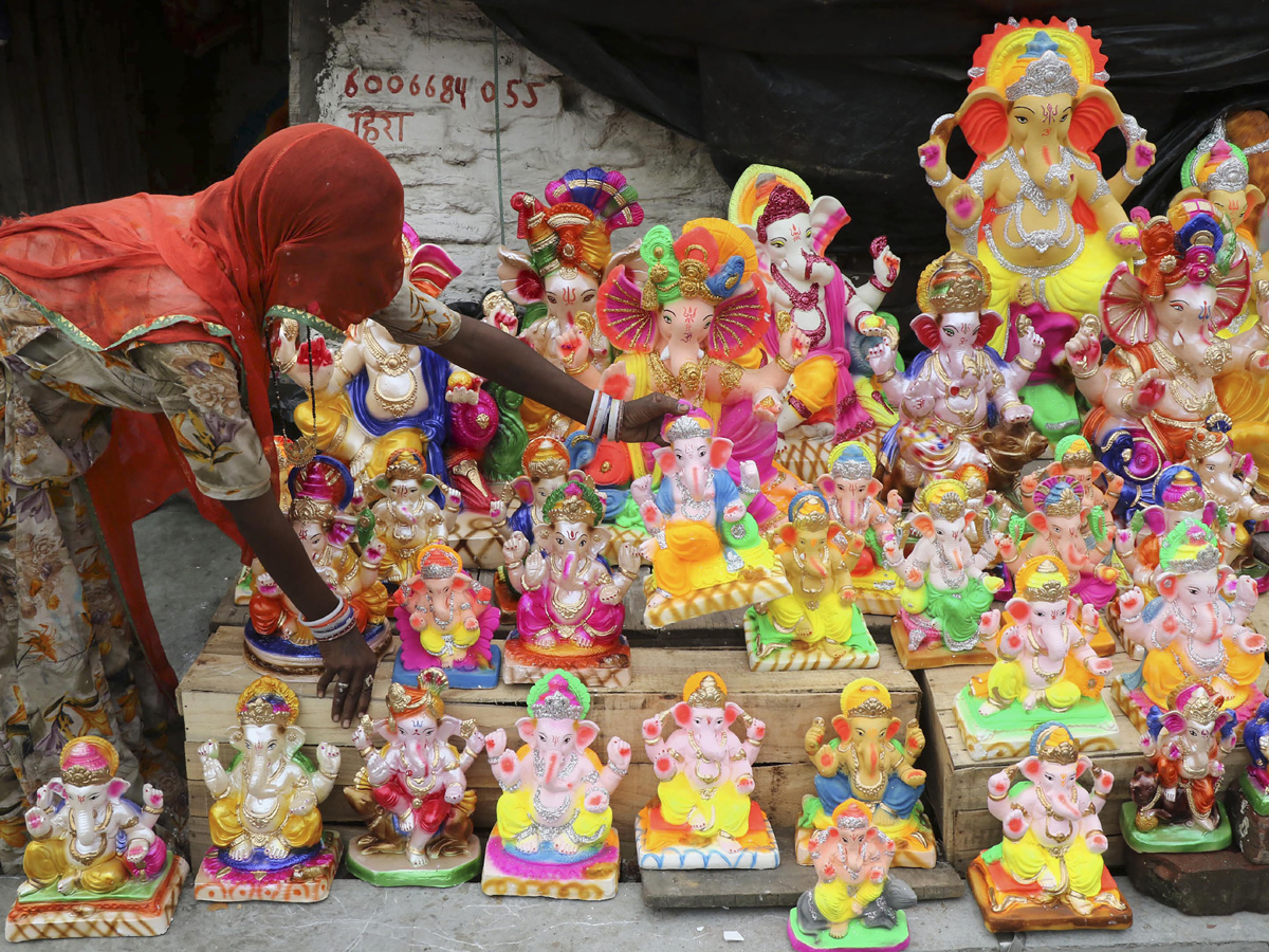 Ganapati Chaturthi 2021 Photos - Sakshi5