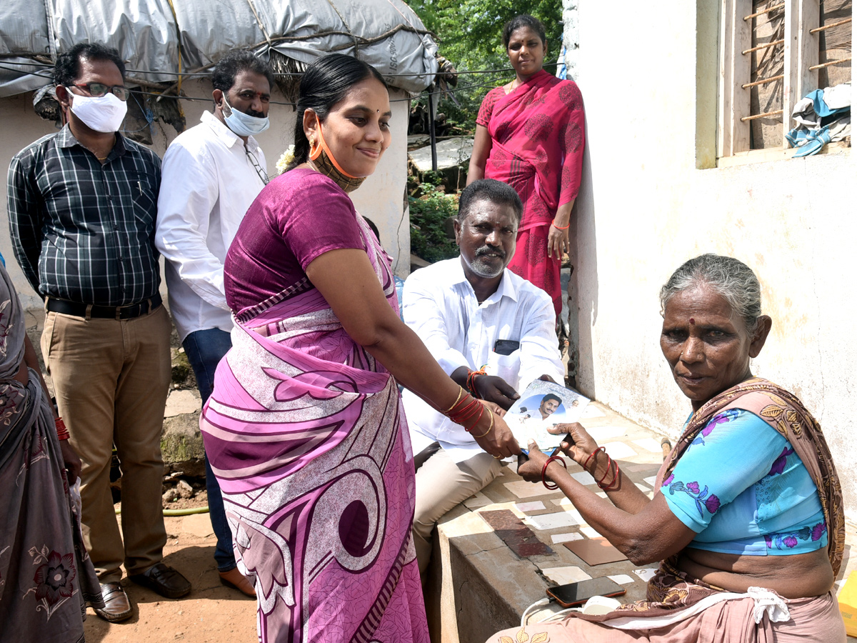Distribution Of YSR Pension Kanuka Photo Gallery - Sakshi15