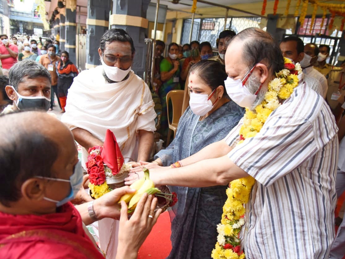 Dussehra Celebrations in Kanaka Durga Temple Photo Gallery - Sakshi26