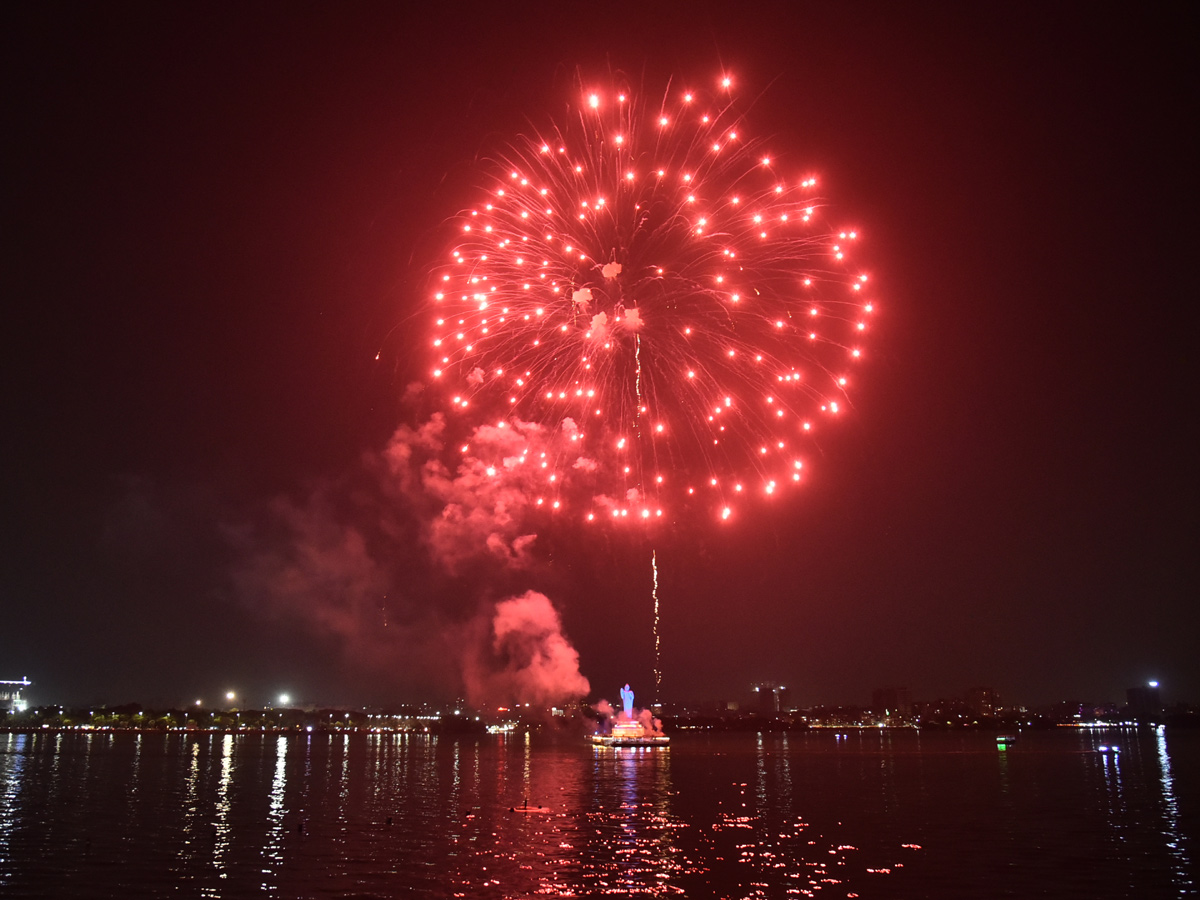 Photos : Sunday- Funday at Tank Bund  - Sakshi18