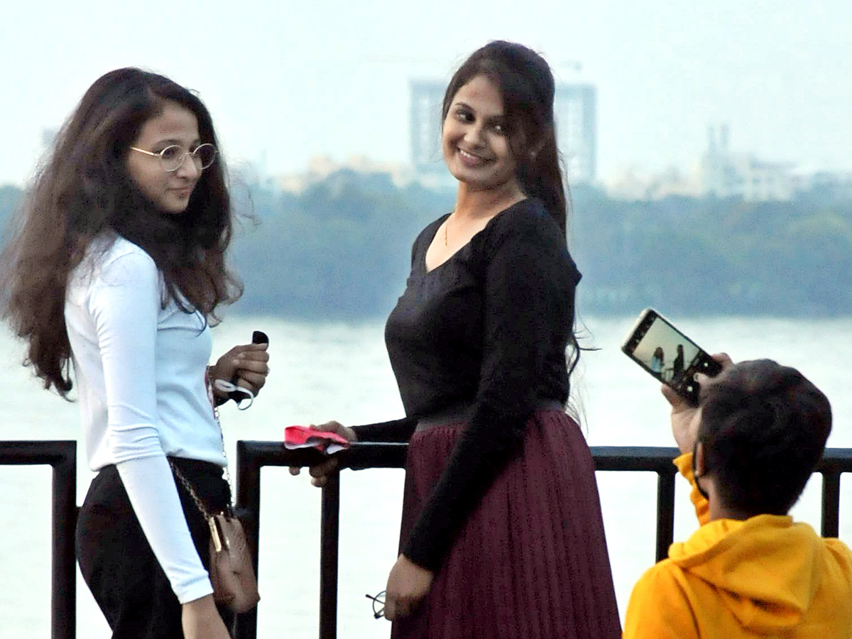 Photos : Sunday- Funday at Tank Bund  - Sakshi4