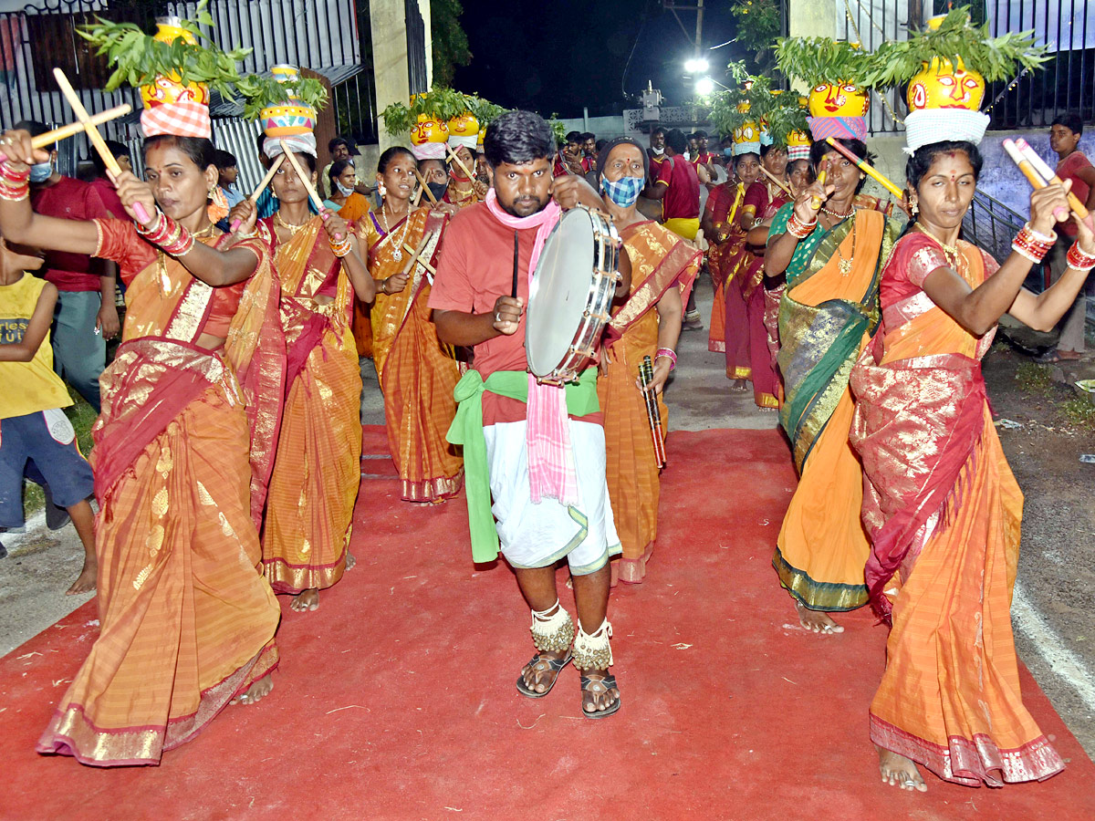 Bathukamma Celebrations In Hyderabad  Photo Gallery - Sakshi23