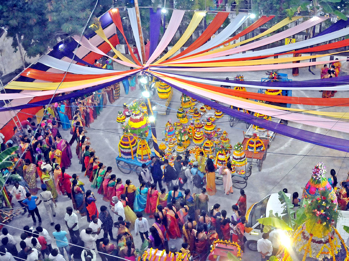 Bathukamma Celebrations In Hyderabad  Photo Gallery - Sakshi28