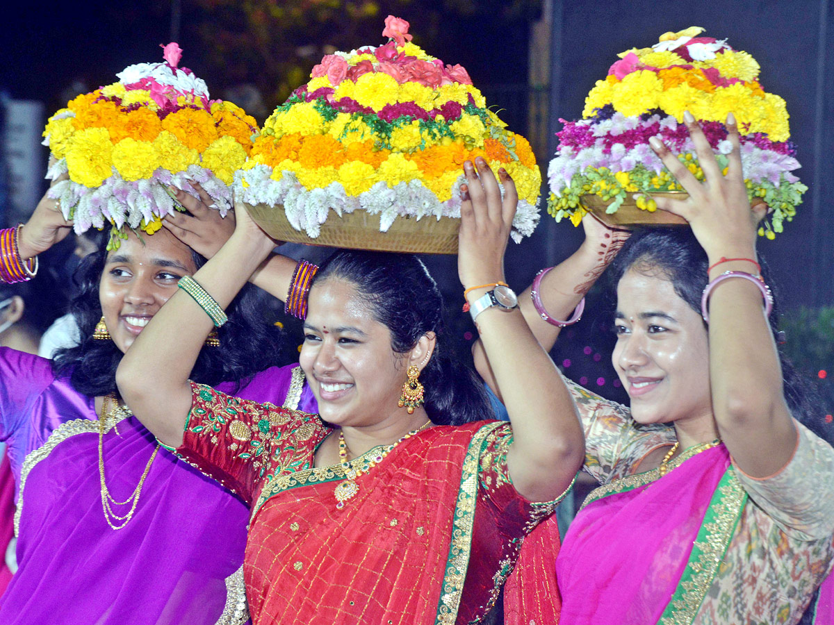 Bathukamma Celebrations In Hyderabad  Photo Gallery - Sakshi3