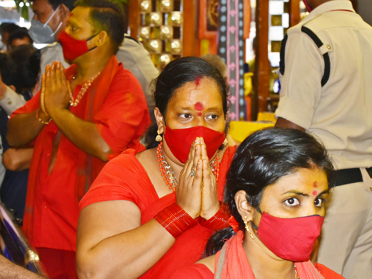 Dussehra Celebrations in Kanaka Durga Temple Vijayawada - Sakshi7