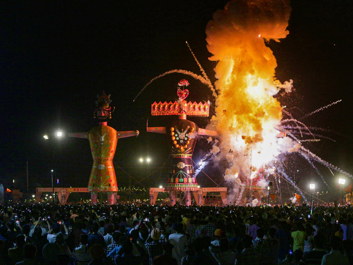 Dussehra 2021 Celebrations in India PHoto Gallery - Sakshi10