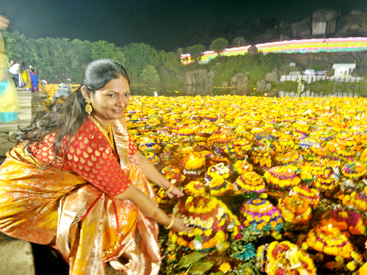 Bathukamma Celebrations Photo Gallery - Sakshi15