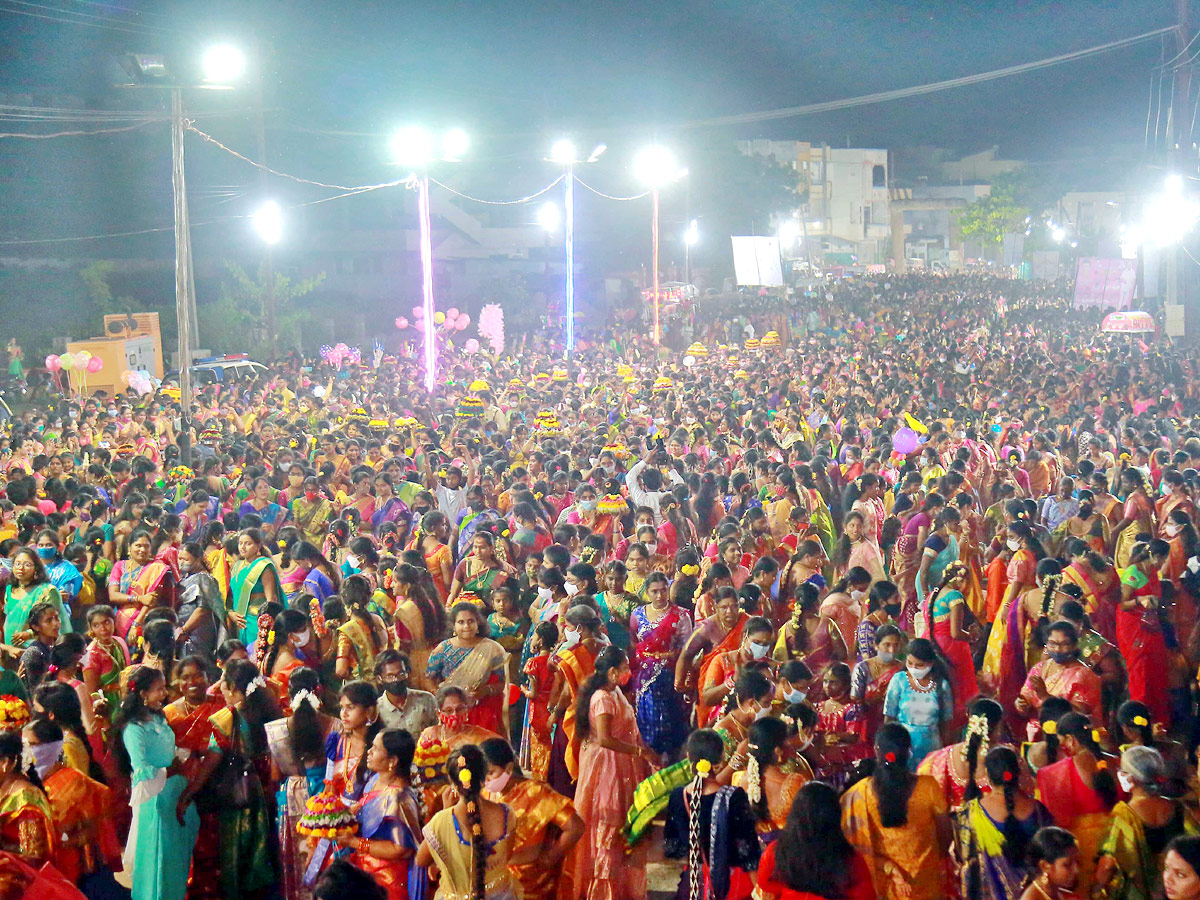 Bathukamma Celebrations Photo Gallery - Sakshi20