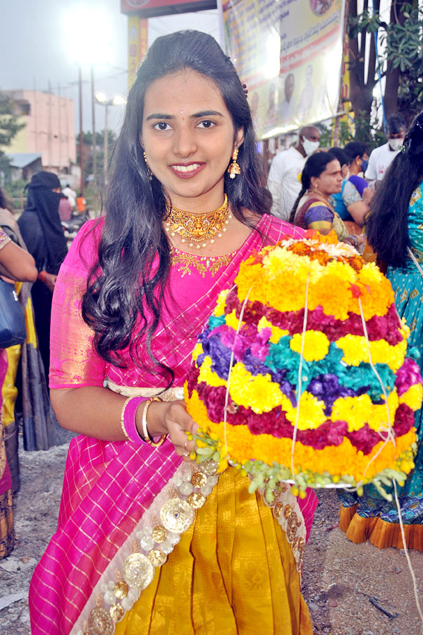 Bathukamma Celebrations Photo Gallery - Sakshi25