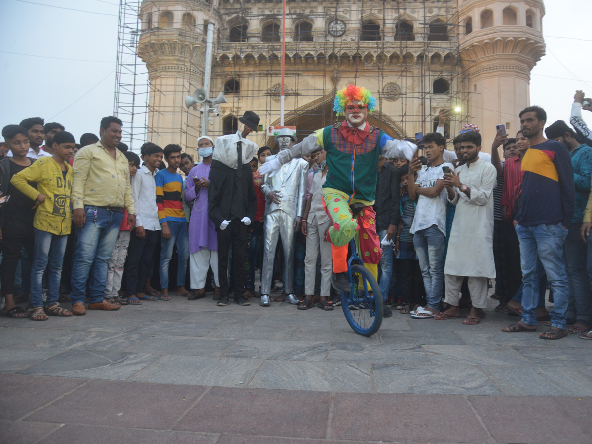 First Sunday Funday at Charminar Photo Gallery - Sakshi14