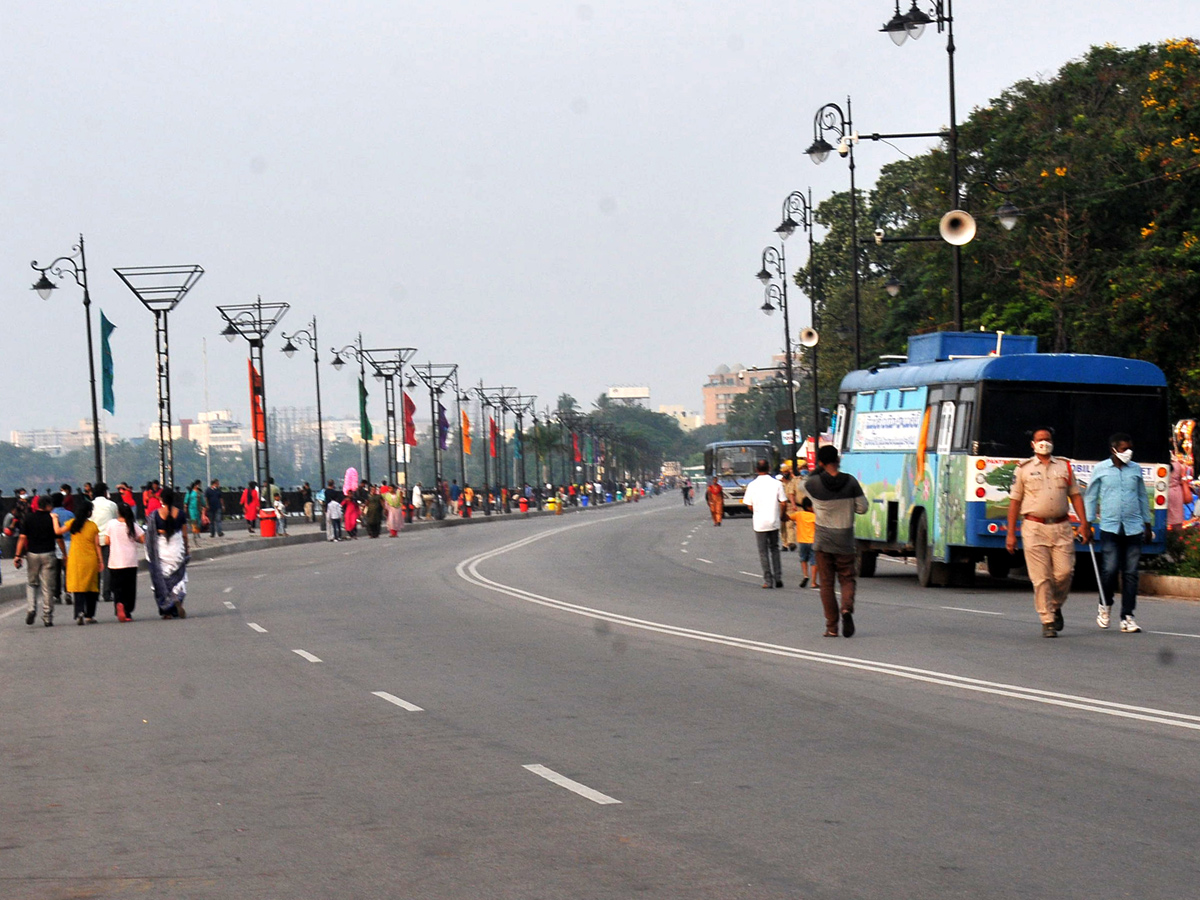 Sunday Funday at Tank Bund Photo Gallery - Sakshi11