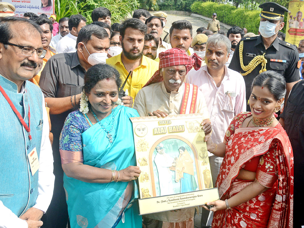 Bandaru Dattatreya Dussehra Alai Balai Celebrations - Sakshi3