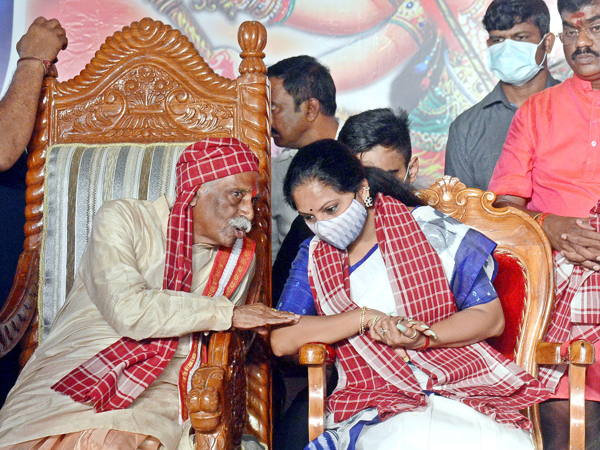 Bandaru Dattatreya Dussehra Alai Balai Celebrations - Sakshi14