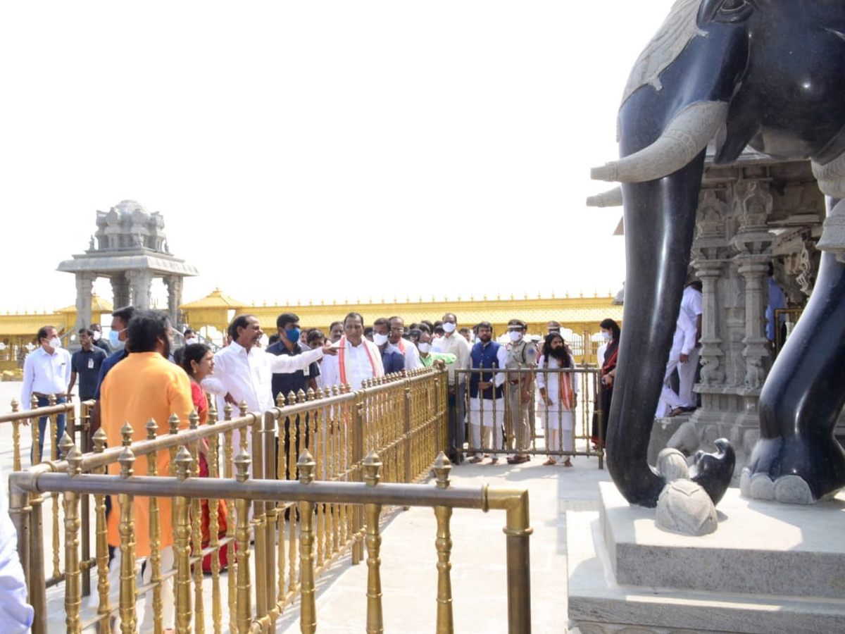 KCR Visits Yadadri Temple Photo Gallery - Sakshi5