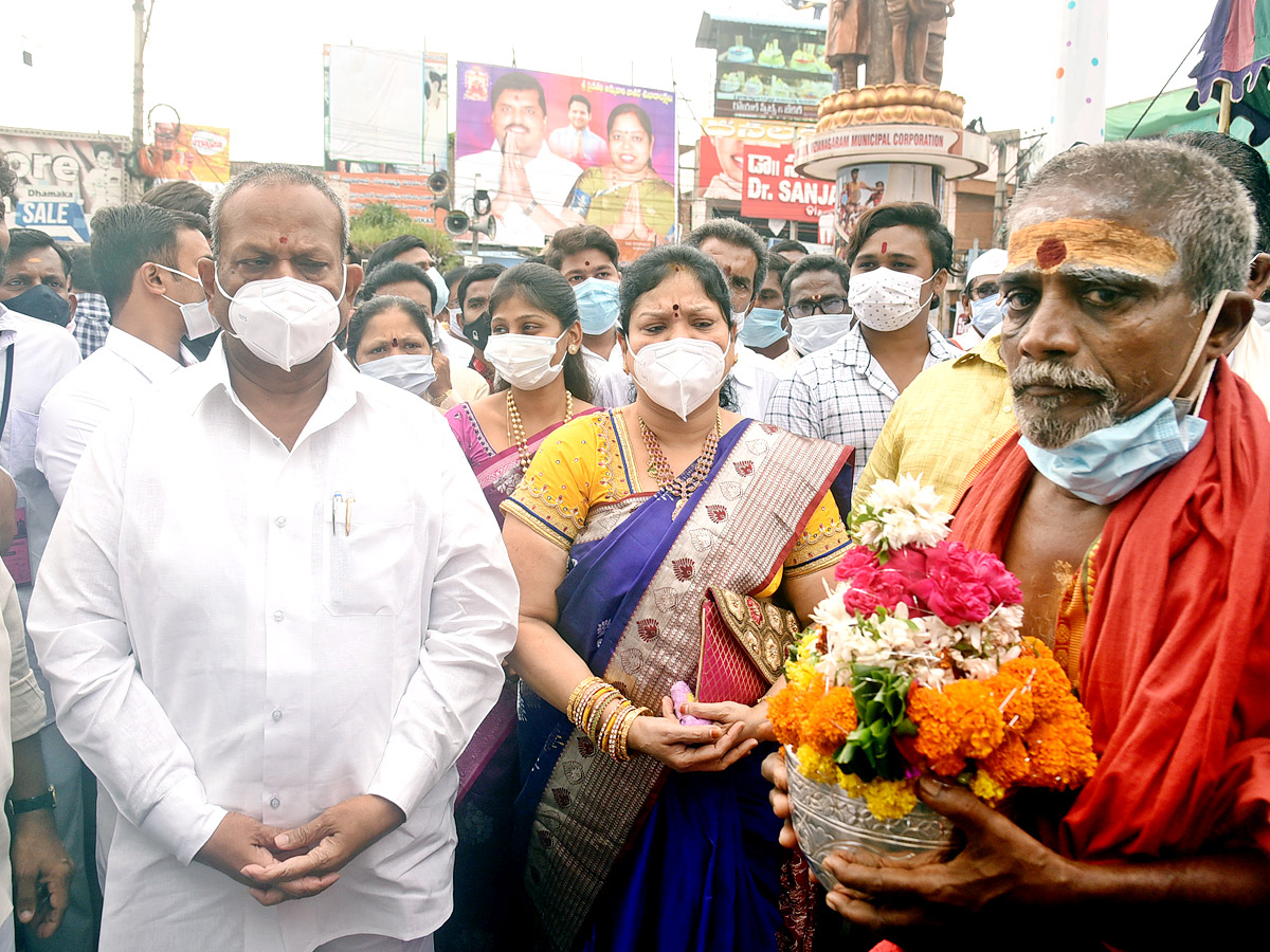 Paidithalli Ammavari Sirimanotsavam Photo Gallery - Sakshi16