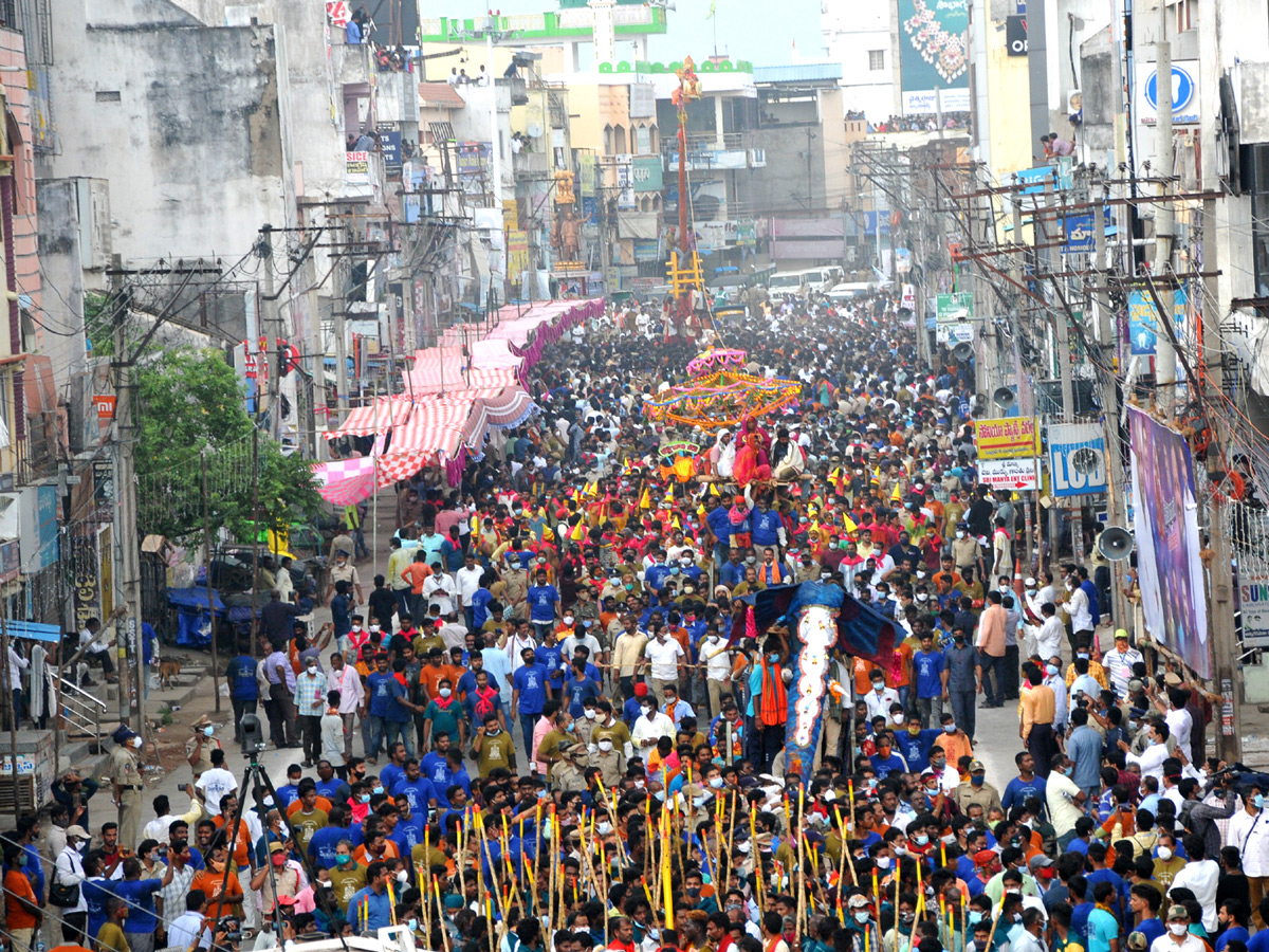 Pydithalli Ammavaru Sirimanu Utsavam Vizianagaram Photo Gallery - Sakshi15