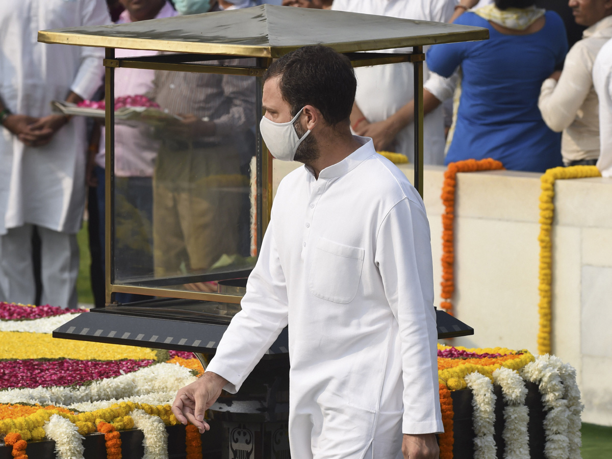 Photos: Leaders Pay Tribute To Mahatma Gandhi In His 152 Birth Anniversary - Sakshi11