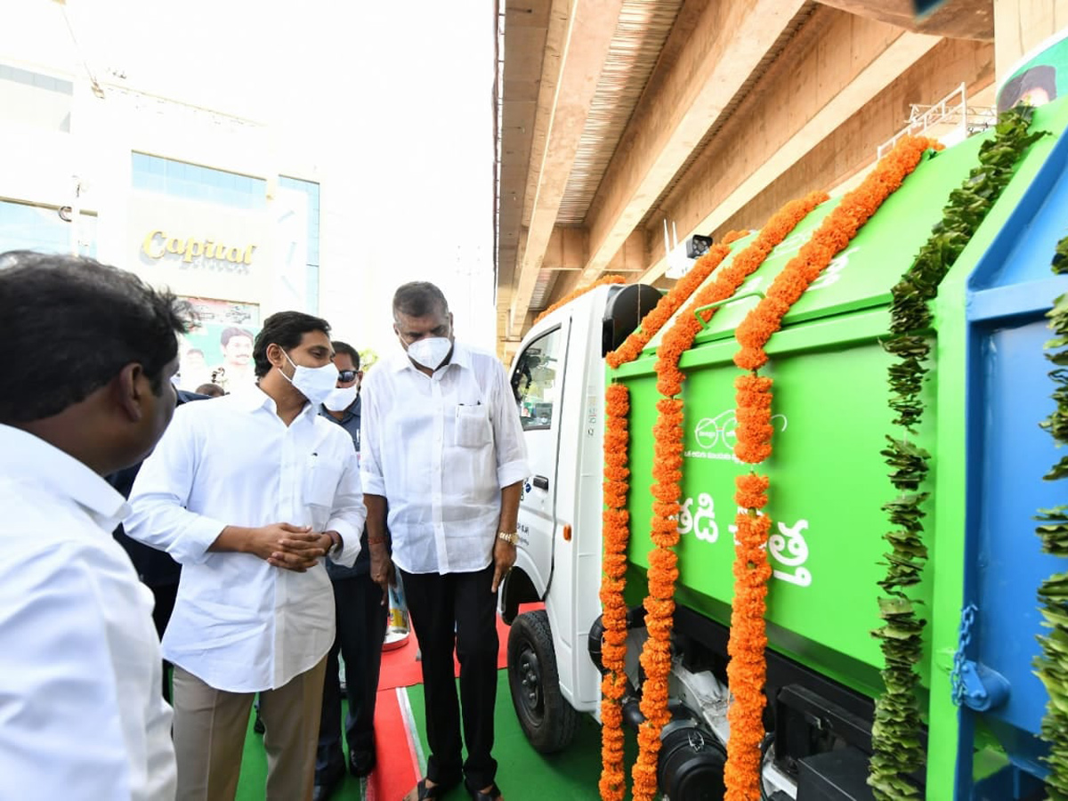 CM YS Jagan Launches Clean Andhra Pradesh Program Photos - Sakshi14