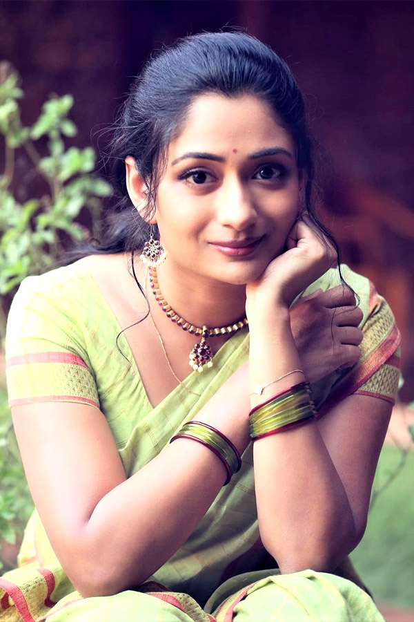 Natyam Heroine‌ Sandhyaraj‌ Photo Gallery - Sakshi17