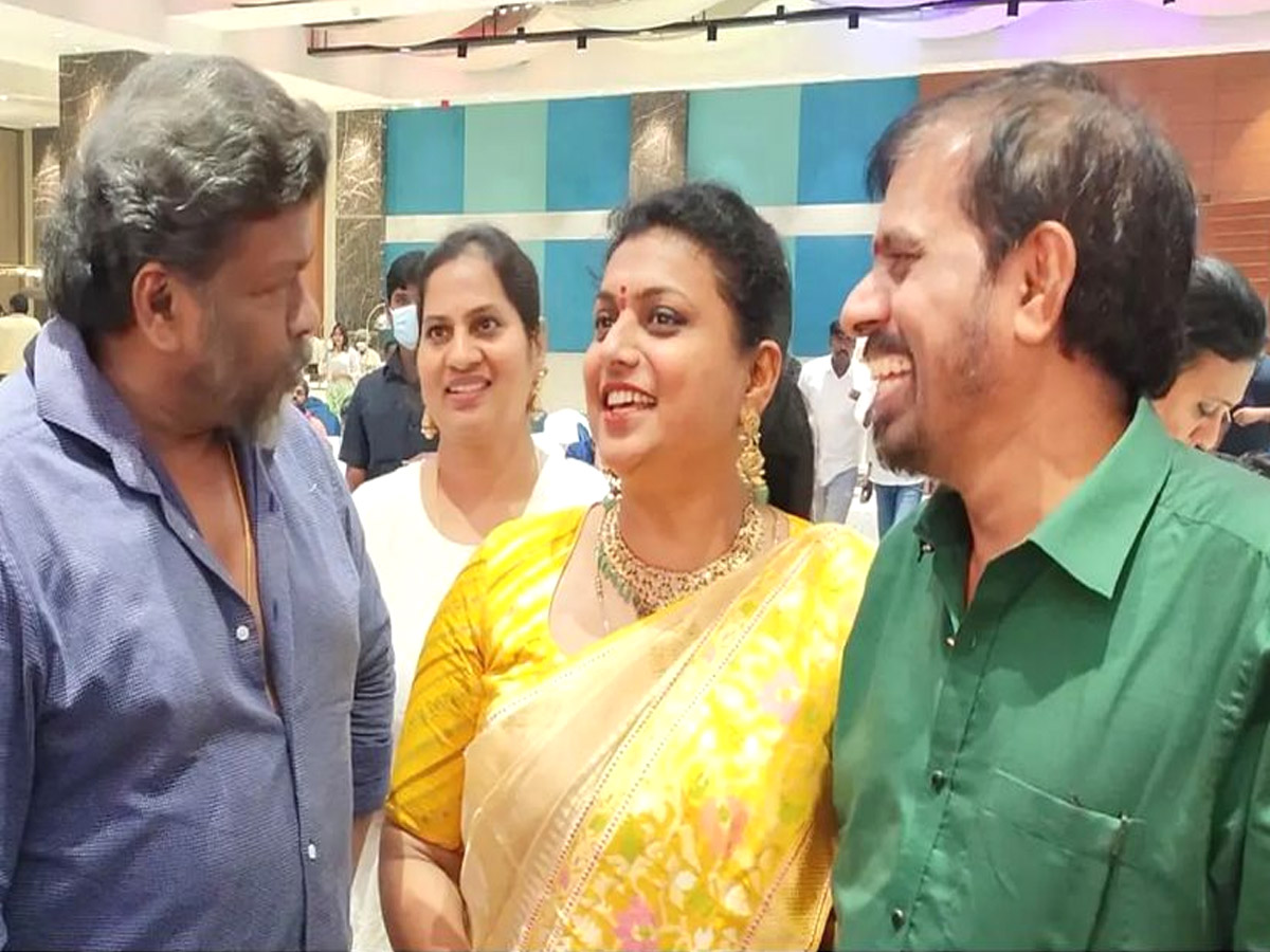 MLA Roja Husband RK Selvamani Birthday Celebrations Photo Gallery - Sakshi9