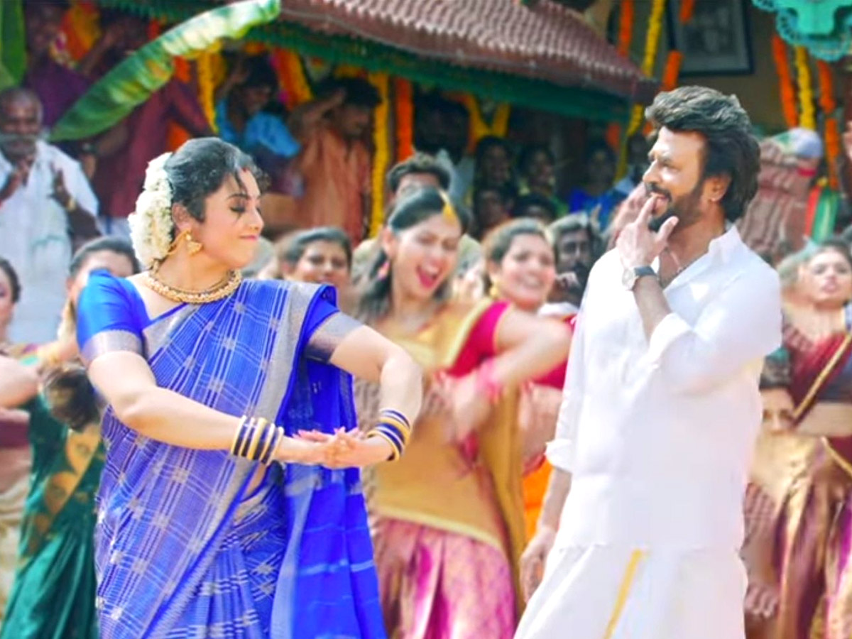 Superstar Rajinikanth Annatte Movie Stills‌ Photo Gallery - Sakshi7