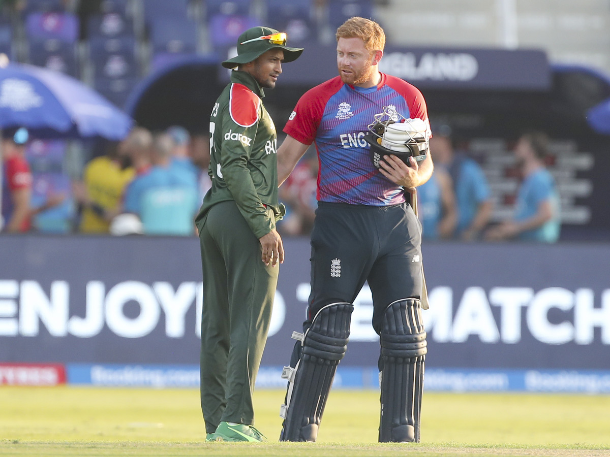 England Beat Bangladesh by 8 wickets Photo Gallery - Sakshi17