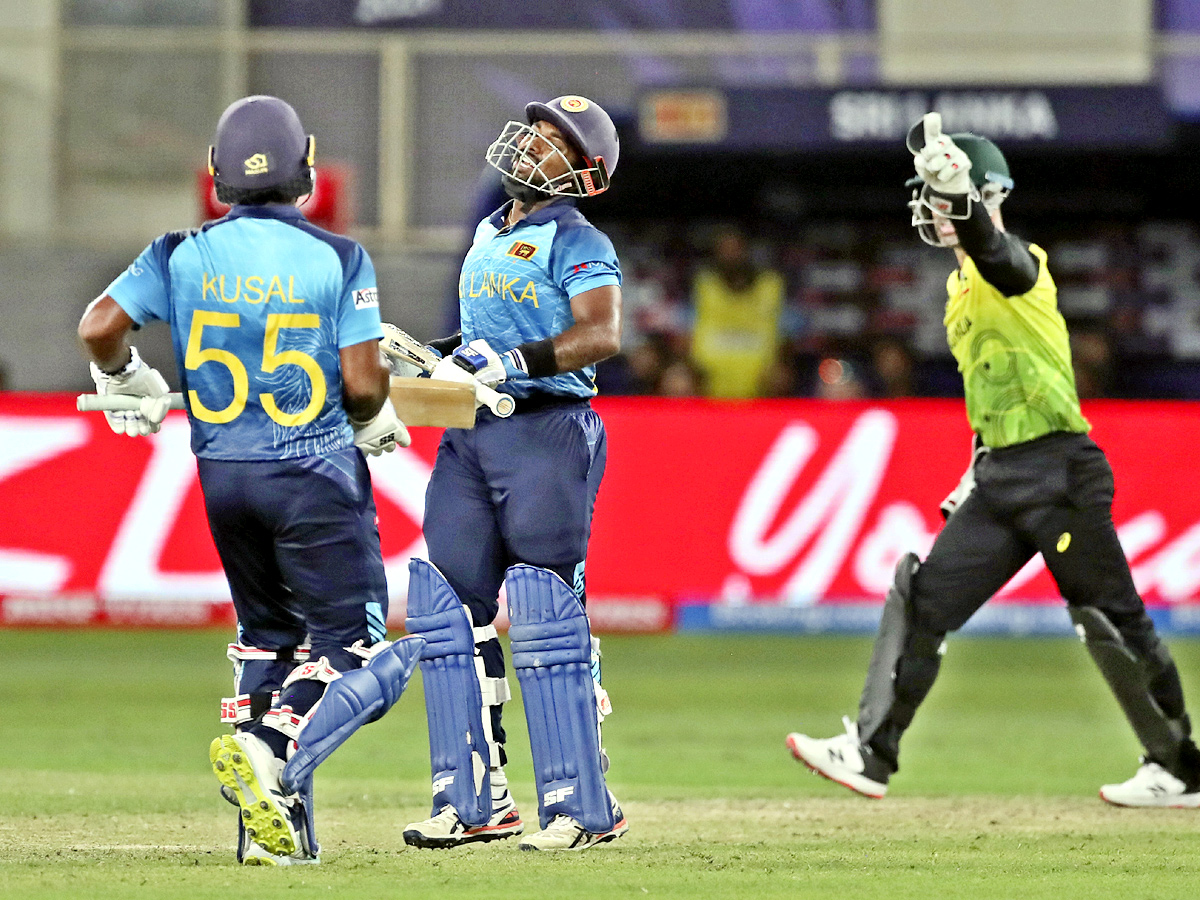 T20 World Cup 2021 Australia beat Sri Lanka Australia won by 7 wickets - Sakshi6