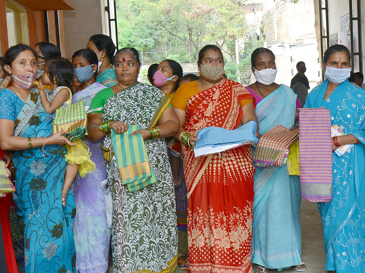 Bathukamma sarees distribution Photos - Sakshi11