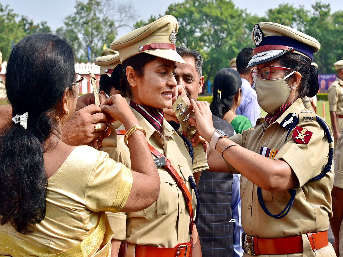 Hyderabad:The 34th batch of Assistant Commandants of CISF - Sakshi1