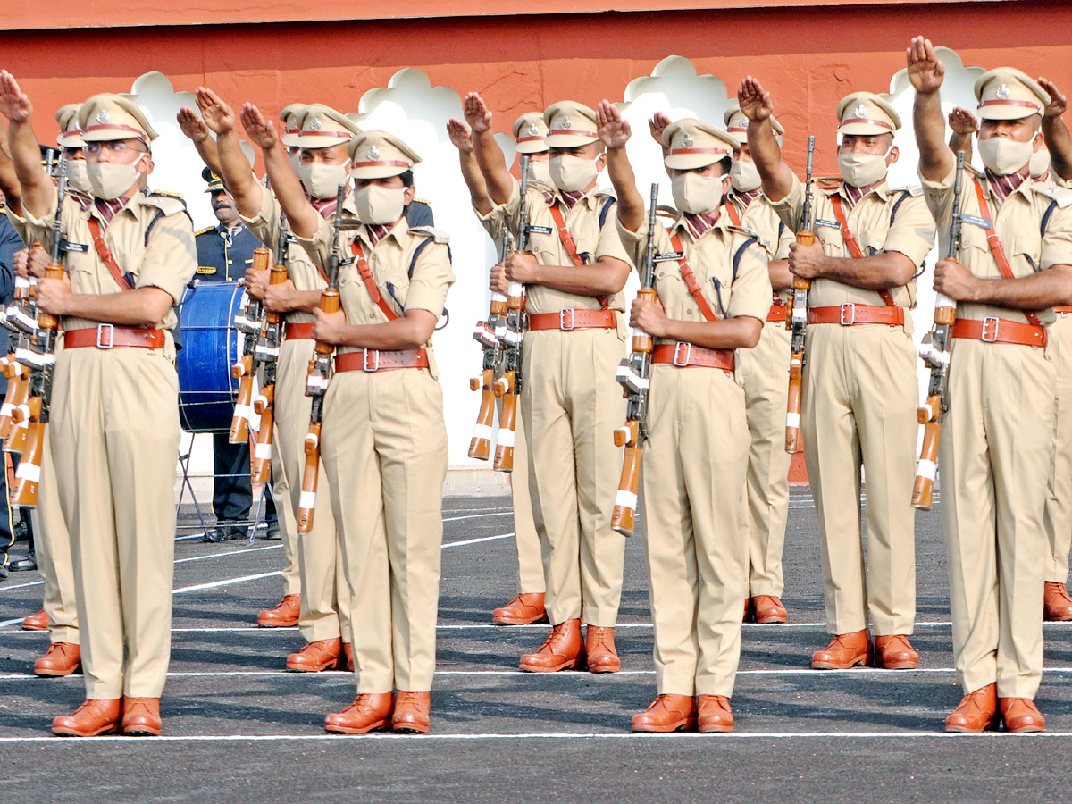 Hyderabad:The 34th batch of Assistant Commandants of CISF - Sakshi9