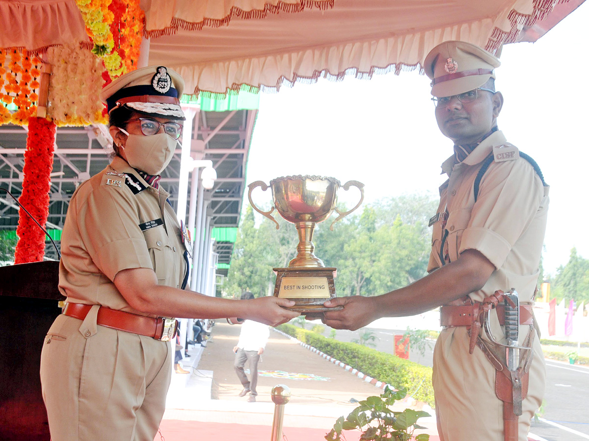 Hyderabad:The 34th batch of Assistant Commandants of CISF - Sakshi14