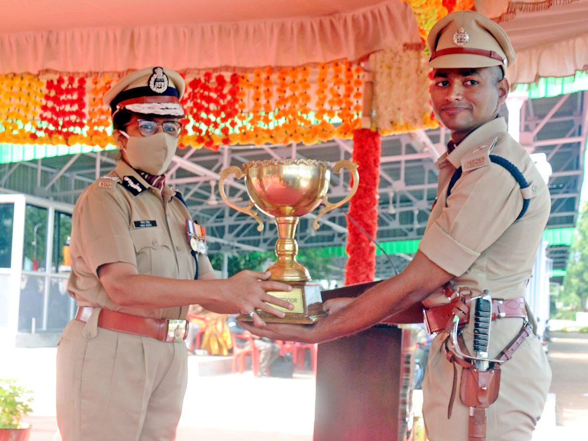 Hyderabad:The 34th batch of Assistant Commandants of CISF - Sakshi16