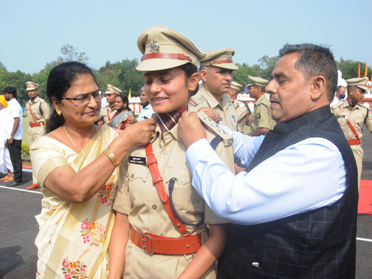 Hyderabad:The 34th batch of Assistant Commandants of CISF - Sakshi19