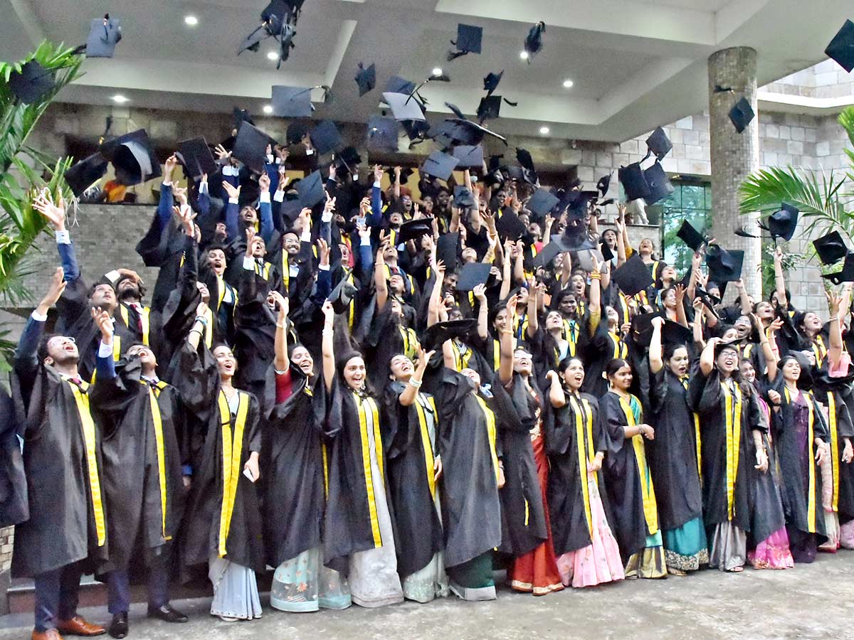 Guntur Medical College Graduation Ceremony Photo Gallery - Sakshi1