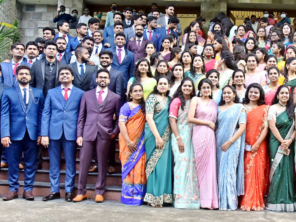 Guntur Medical College Graduation Ceremony Photo Gallery - Sakshi12