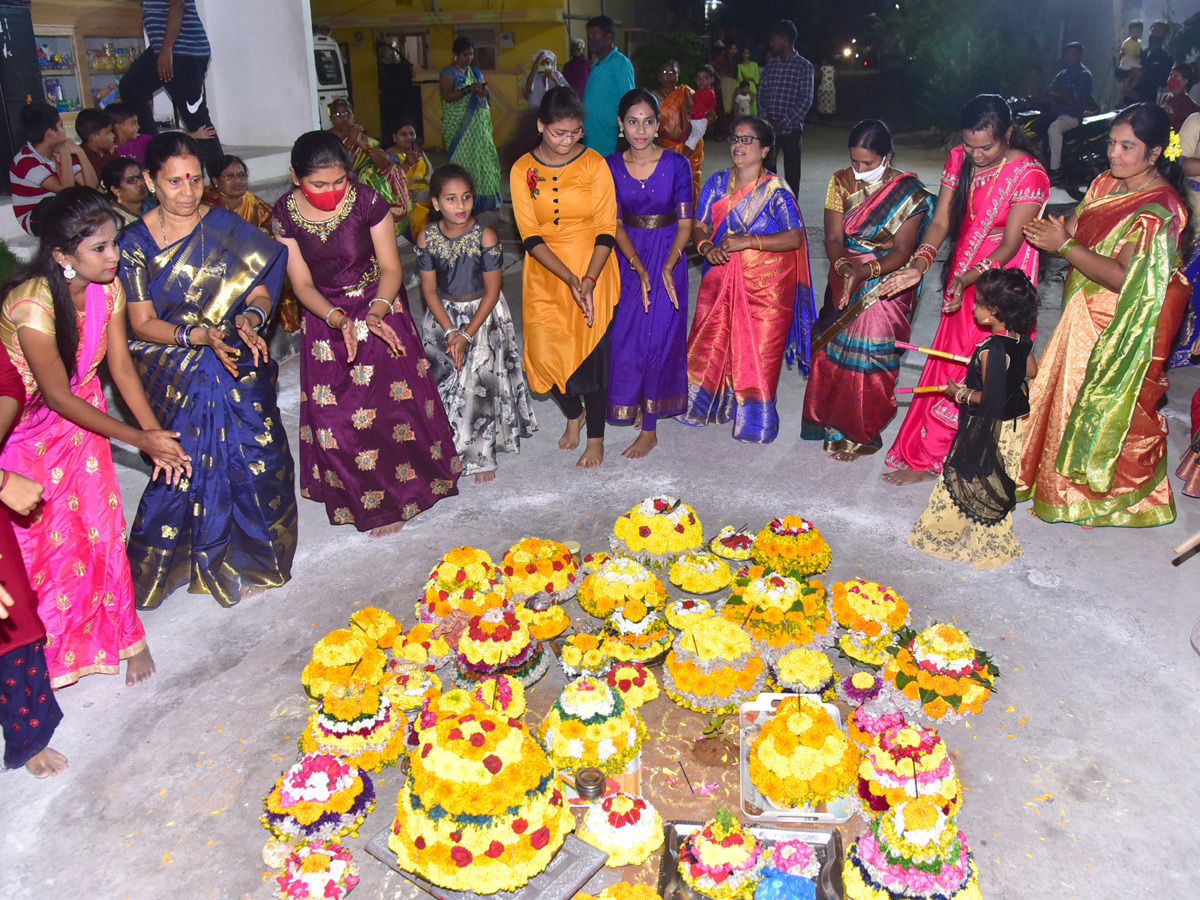 Photos : Bathukamma Festival Photo Gallery - Sakshi16